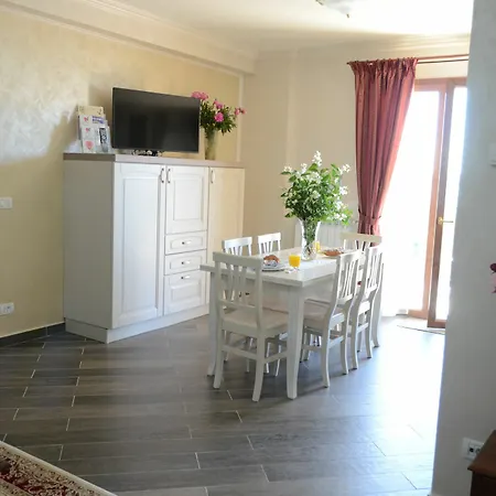 מלון דירות Luxury Homes Ovidiu